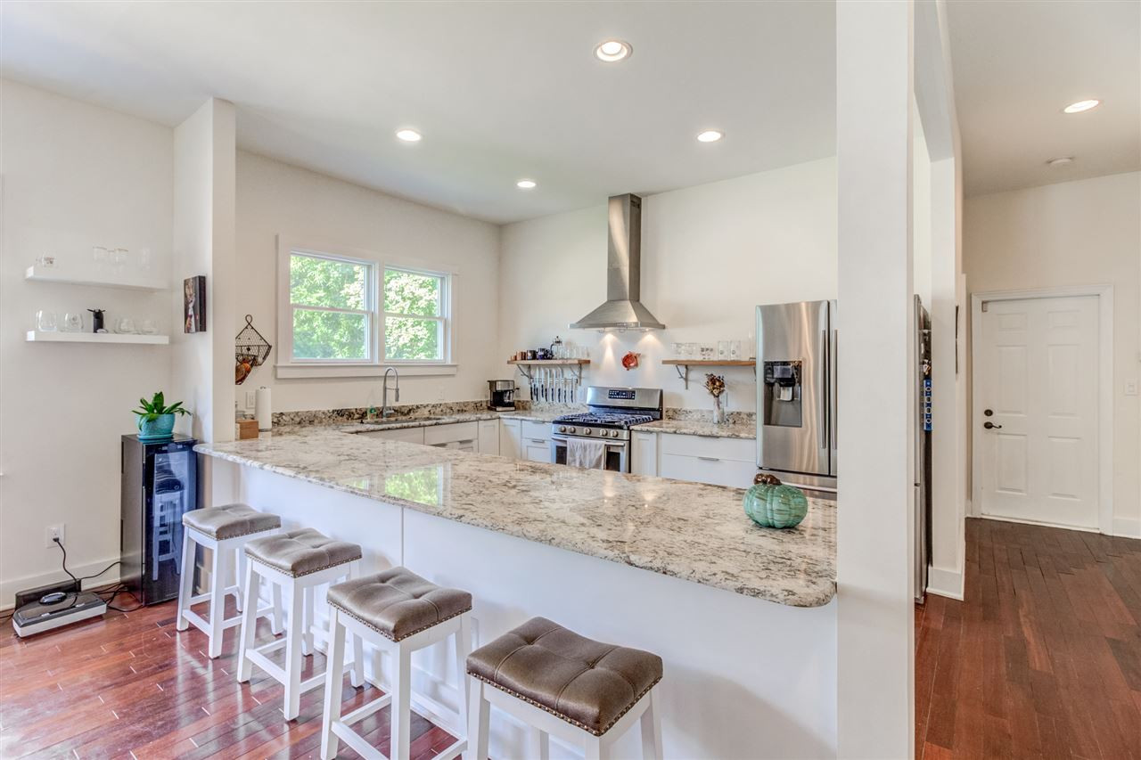 707 South East Street Raleigh, NC 27601 - Photo 8 of 27 Photo 8