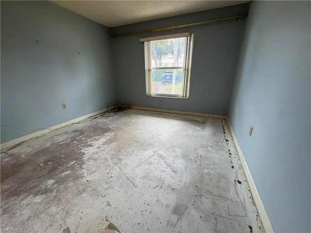 $149,000 | 325 Charlemagne Boulevard, Unit 101A, Naples, FL 34112