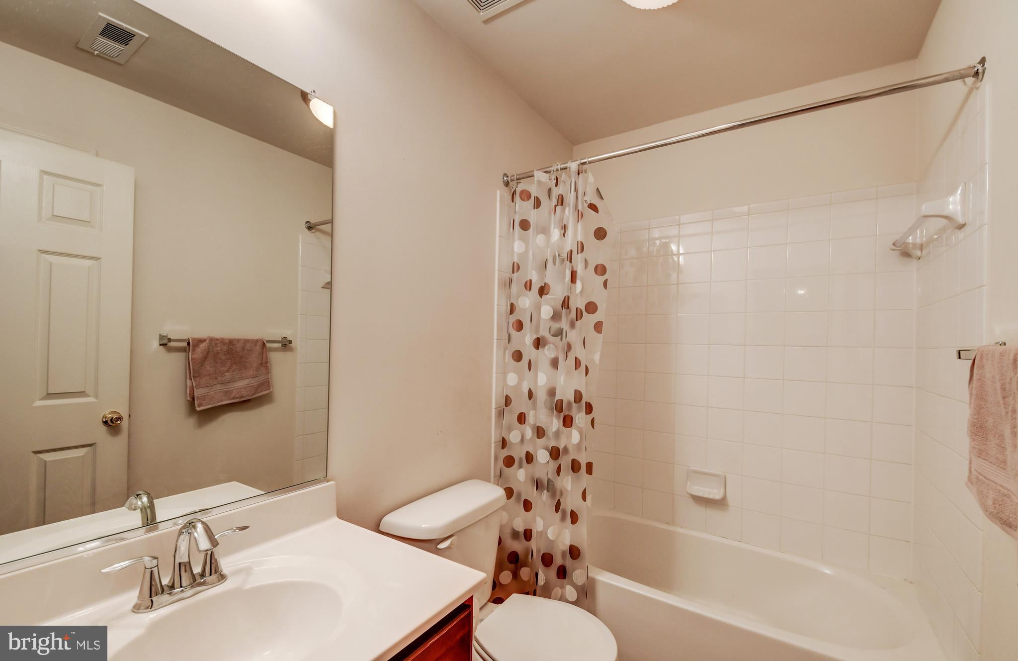 807 Middle River Road Baltimore, MD 21220 - Photo 20 of 27