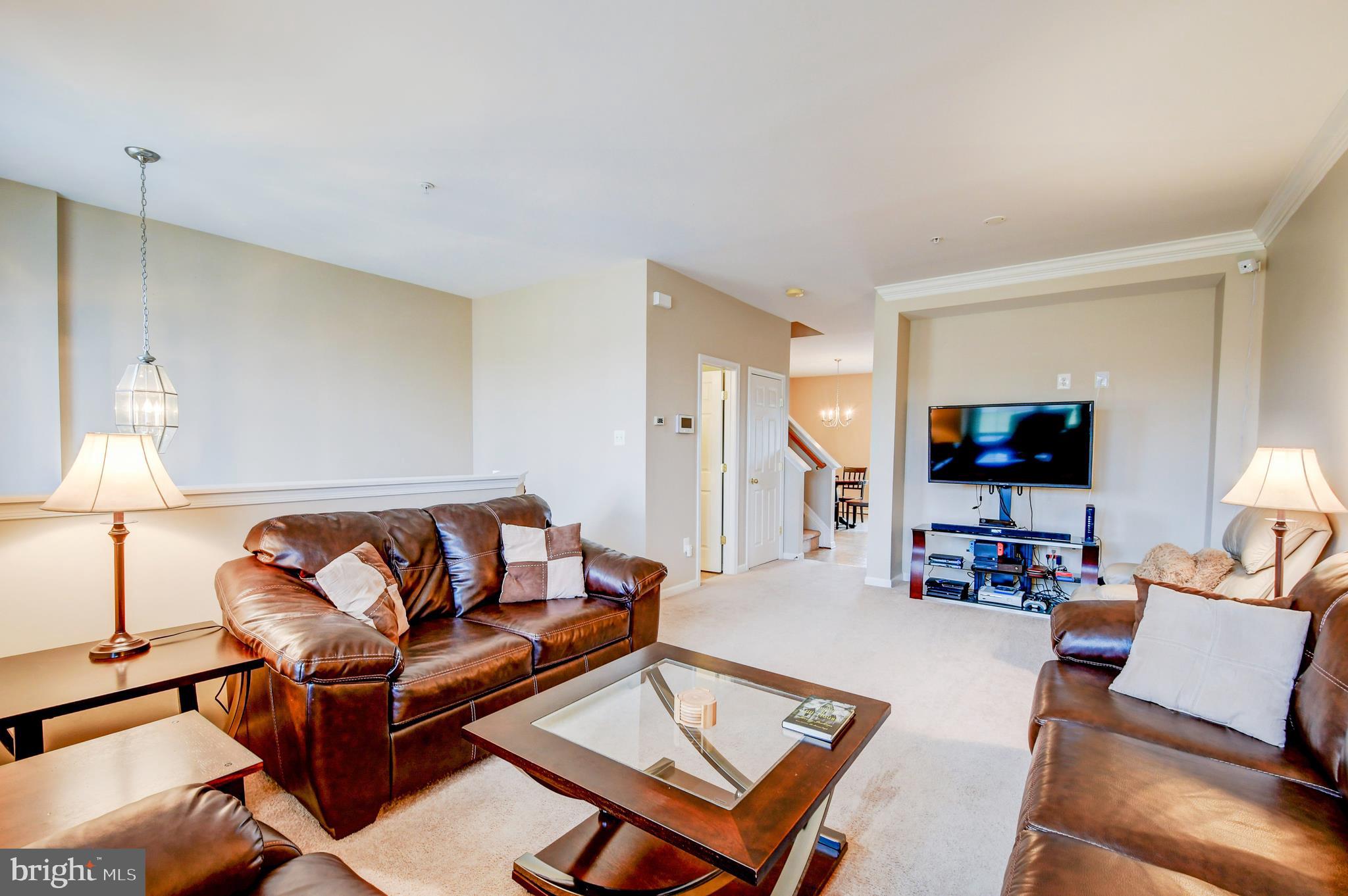 807 Middle River Road Baltimore, MD 21220 - Photo 4 of 27