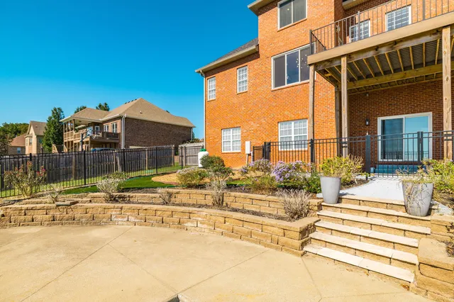 $924,900 | 108 Chalford Place, Lebanon, TN 37087