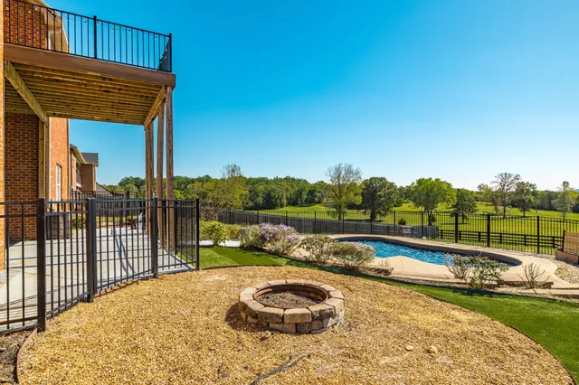 $924,900 | 108 Chalford Place, Lebanon, TN 37087