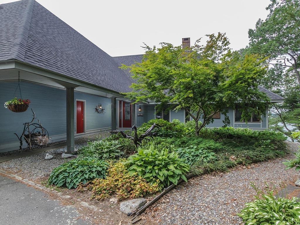 383 Harrington Road Pemaquid, ME 04558 - Photo 5 of 35 Front entrance to house.
