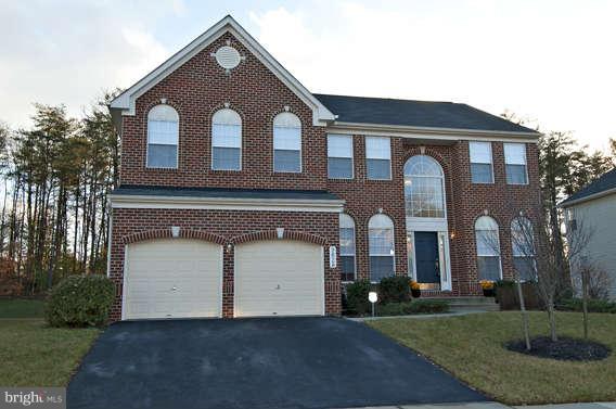 9828 Farm Pond Road Laurel, MD 20708 - Photo 2 of 30 Exterior (Front)