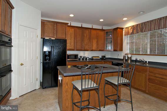 9828 Farm Pond Road Laurel, MD 20708 - Photo 8 of 30 Kitchen