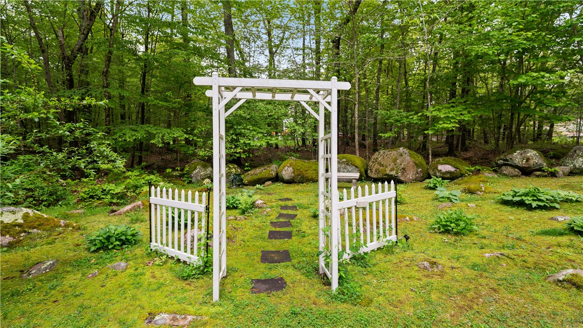 605 Gardner Road Exeter, RI 02822 - Photo 37 of 50