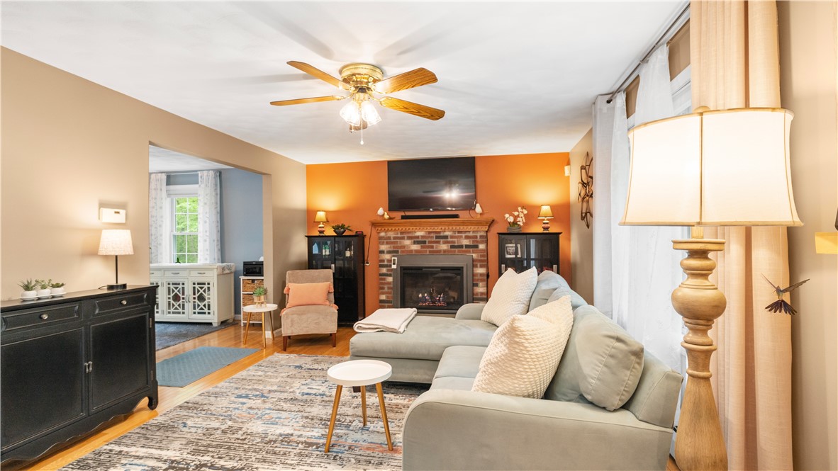 605 Gardner Road Exeter, RI 02822 - Photo 6 of 50