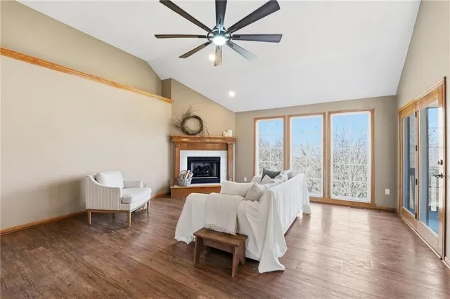 $324,900 | 1403 Redbud Avenue, Pleasant Hill, MO 64080