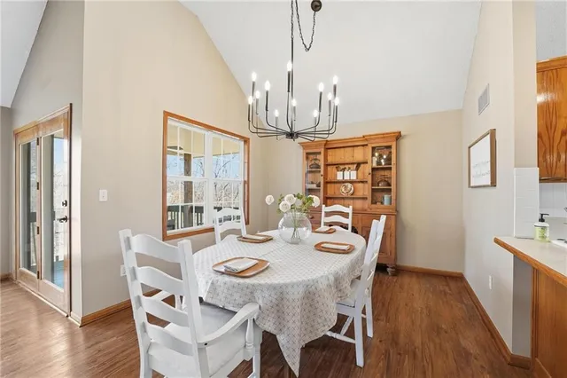 $324,900 | 1403 Redbud Avenue, Pleasant Hill, MO 64080