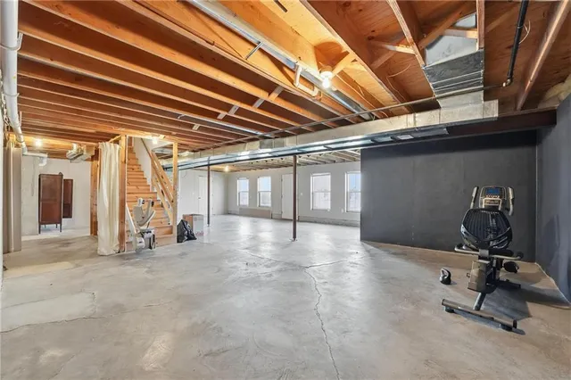 $324,900 | 1403 Redbud Avenue, Pleasant Hill, MO 64080