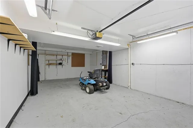 $324,900 | 1403 Redbud Avenue, Pleasant Hill, MO 64080