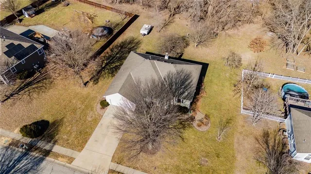 $324,900 | 1403 Redbud Avenue, Pleasant Hill, MO 64080