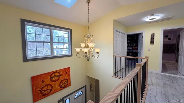 a view of entryway and livingroom