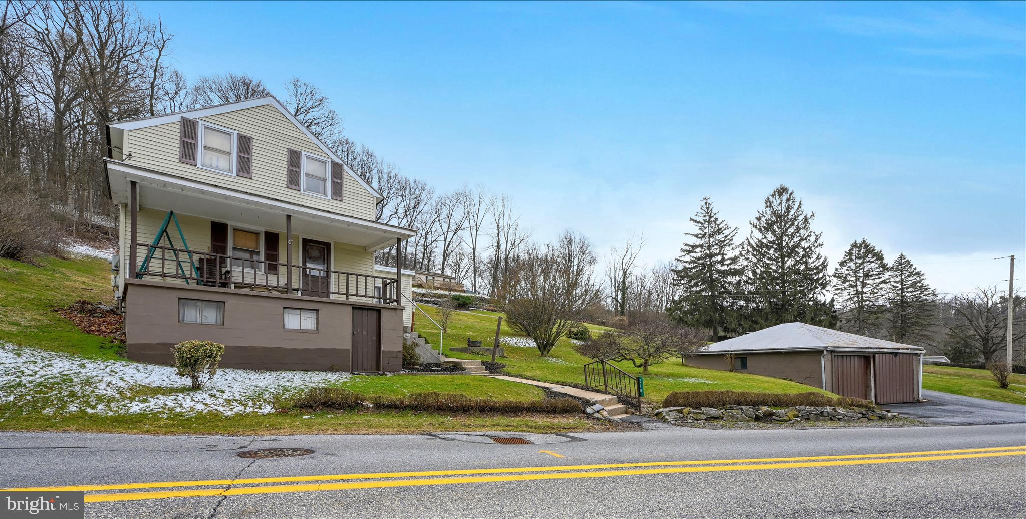 370 Rexmont Road Lebanon, PA 17042 - Photo 3 of 35 Exterior Front