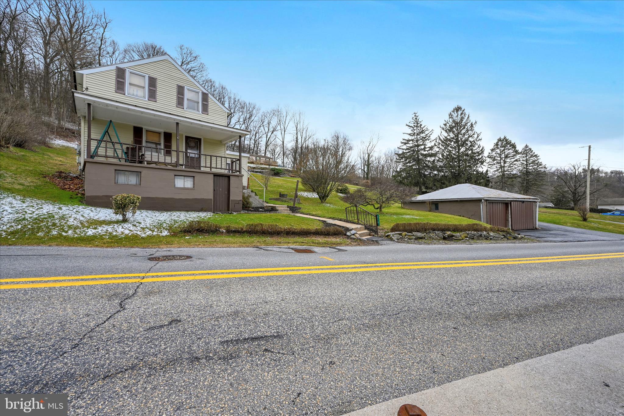 370 Rexmont Road Lebanon, PA 17042 - Photo 4 of 35 Exterior Front