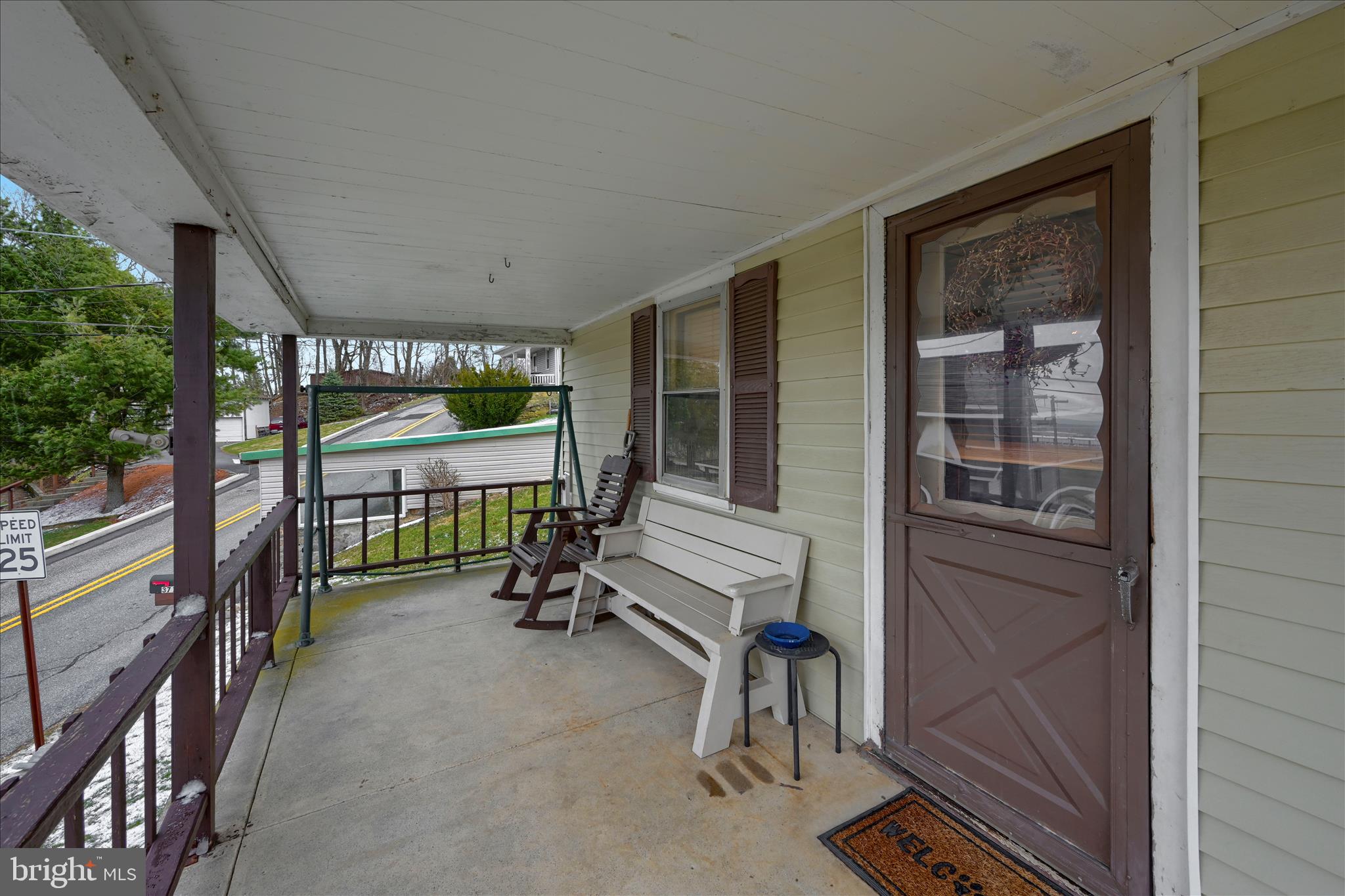 370 Rexmont Road Lebanon, PA 17042 - Photo 10 of 35 Front Porch