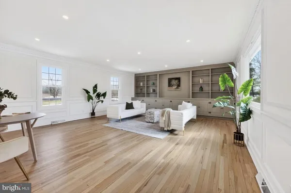 $1,250,000 | 150 Windsor Road, Robbinsville, NJ 08691