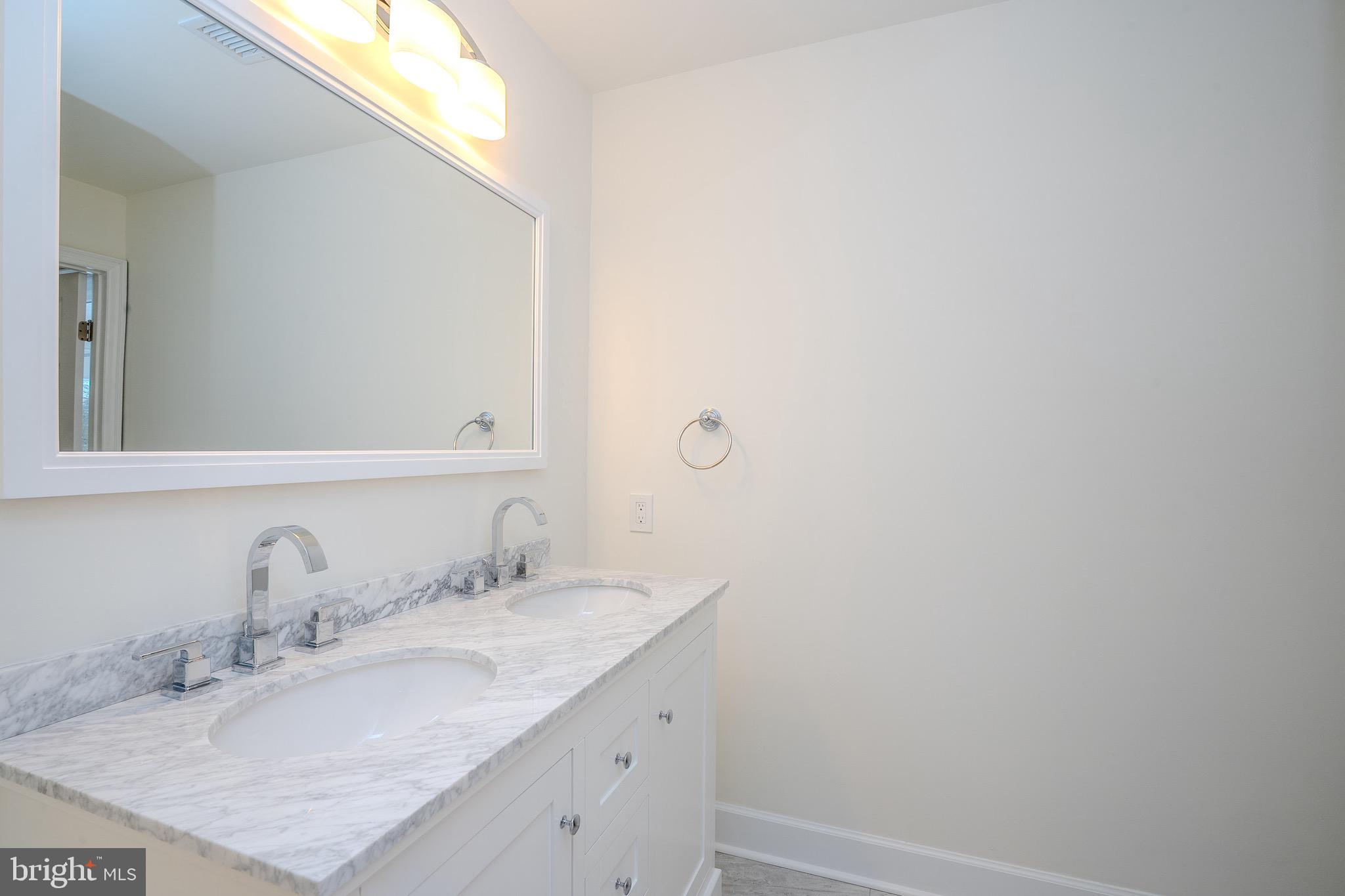 150 Windsor Road Hightstown, NJ 08520 - Photo 24 of 37