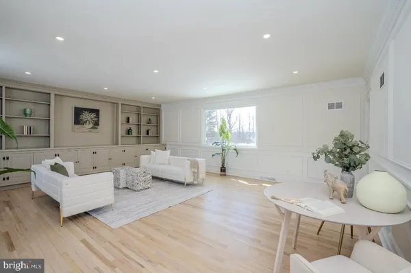$1,250,000 | 150 Windsor Road, Robbinsville, NJ 08691