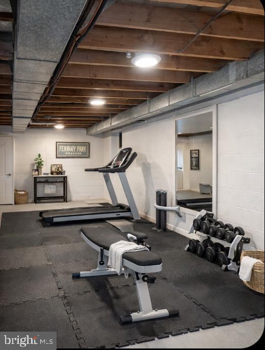 150 Windsor Road Robbinsville, NJ 08691 - Photo 47 of 60 a gym room with lots of gym equipment