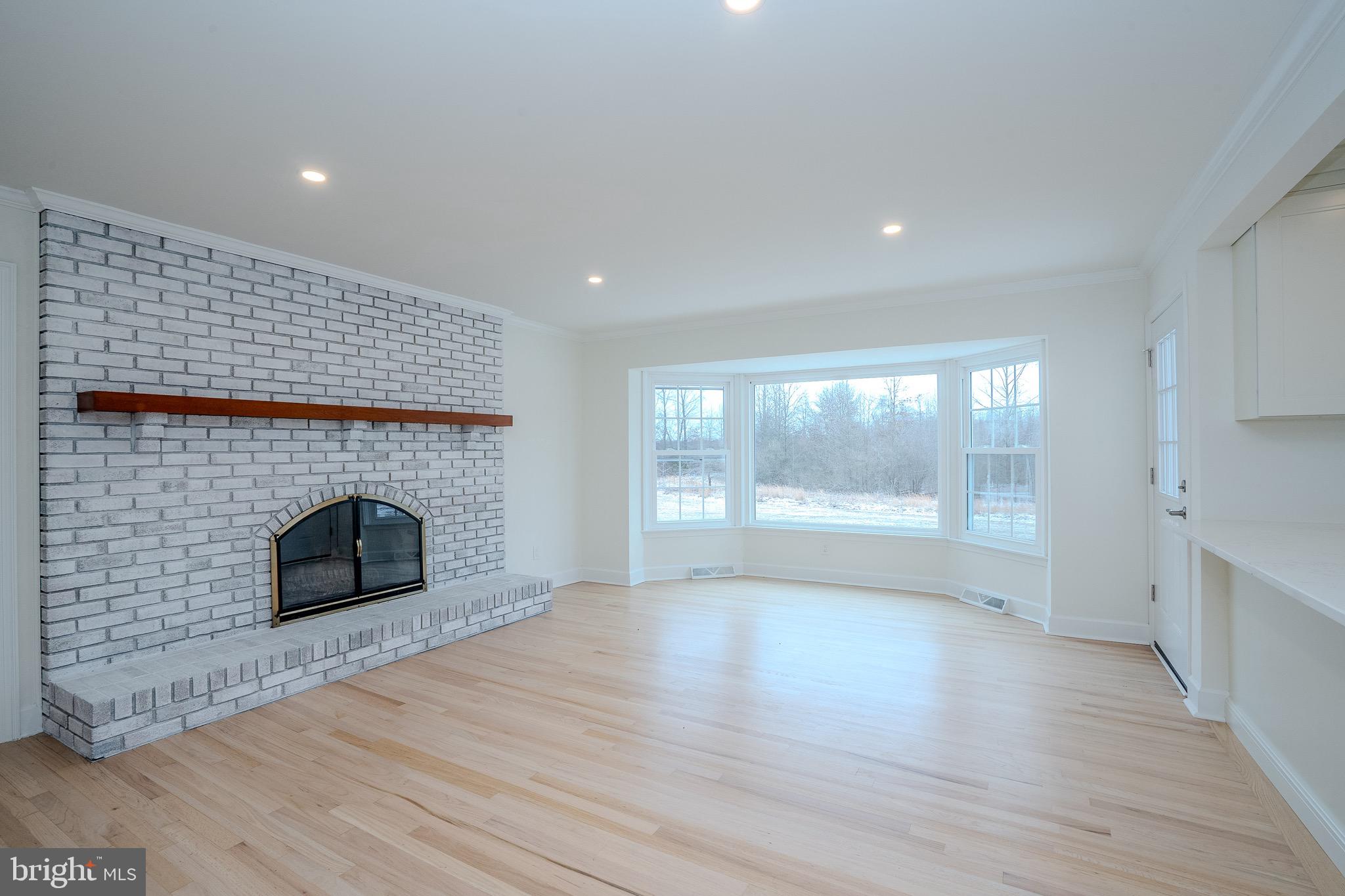 150 Windsor Road Hightstown, NJ 08520 - Photo 6 of 37