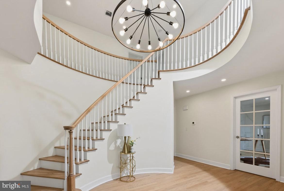 150 Windsor Road Robbinsville, NJ 08691 - Photo 7 of 60 Grand Foyer