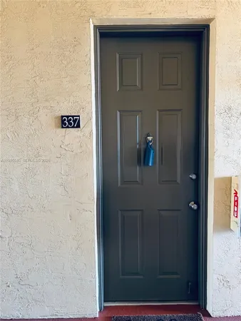 $2,500 | 4702 Southwest 160th Avenue, Unit 337, Miramar, FL 33027