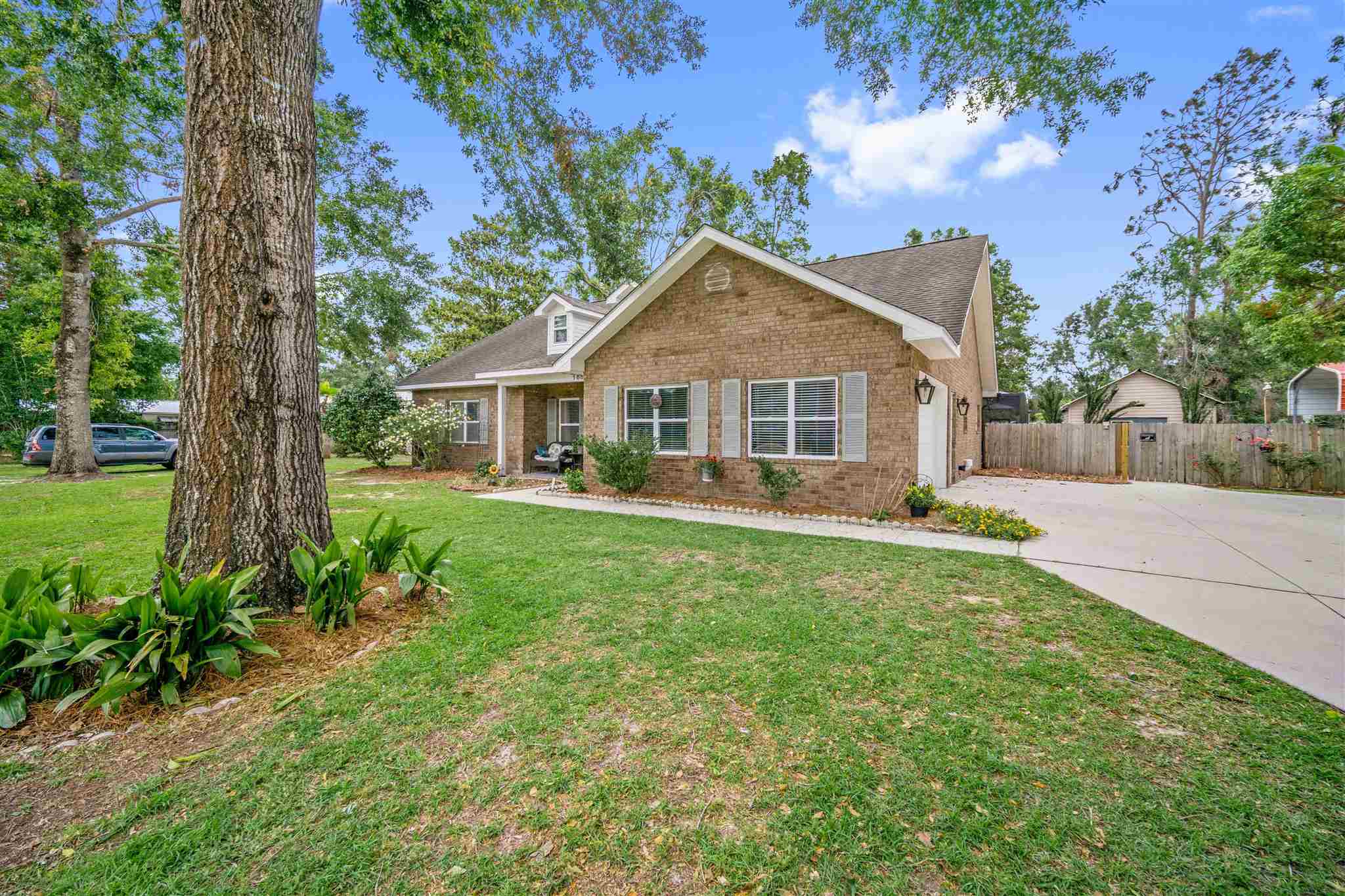 18886 Keller Road Foley, AL 36535 - Photo 2 of 28