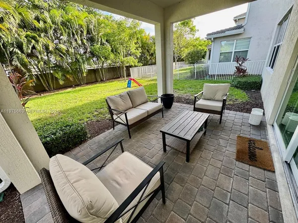 $4,600 | 4334 Ficus Street, Hollywood, FL 33021