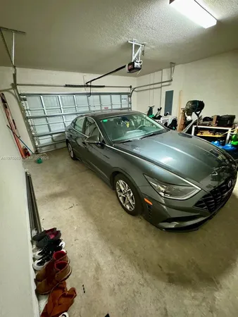 $4,600 | 4334 Ficus Street, Hollywood, FL 33021