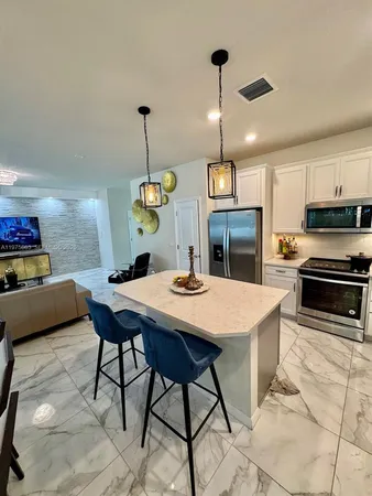 $4,600 | 4334 Ficus Street, Hollywood, FL 33021