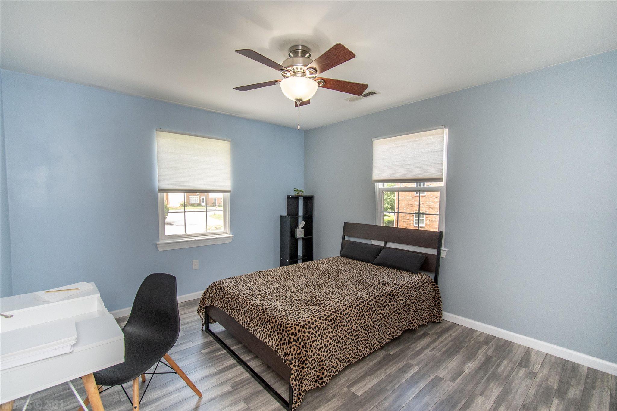311 Loudon Road, Unit 322 Blacksburg, VA 24060 - Photo 14 of 17 Gallery Image 14
