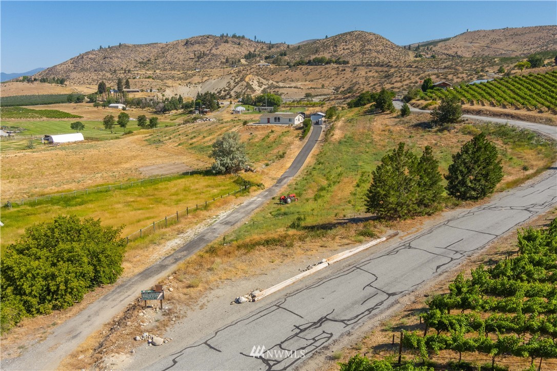 195 Ivan Morse Road Manson, WA 98831 - Photo 3 of 29 Gallery Image 3