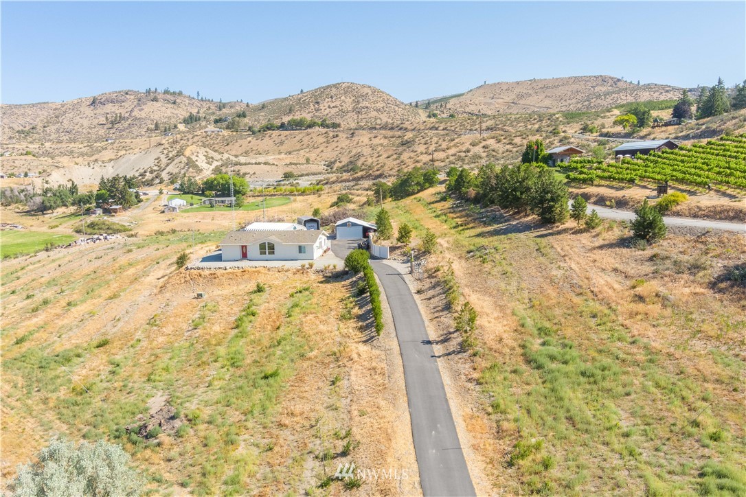 195 Ivan Morse Road Manson, WA 98831 - Photo 4 of 29 Gallery Image 4