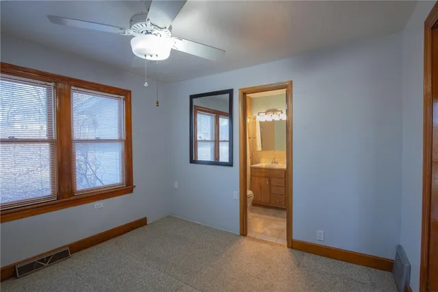 $250,000 | 11813-11815 East Scarritt Avenue, Sugar Creek, MO 64054