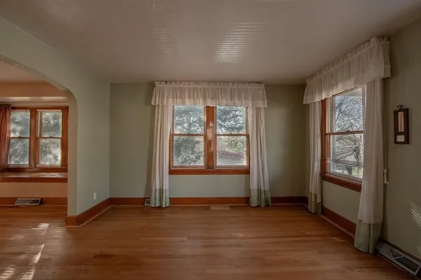 $235,000 | 11813-11815 East Scarritt Avenue, Sugar Creek, MO 64054