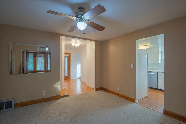 $250,000 | 11813-11815 East Scarritt Avenue, Sugar Creek, MO 64054