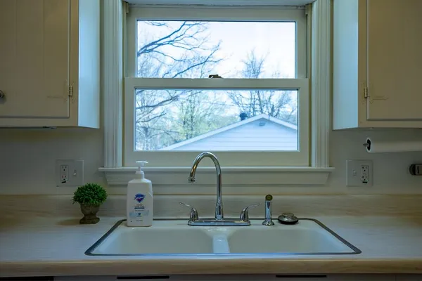 $235,000 | 11813-11815 East Scarritt Avenue, Sugar Creek, MO 64054