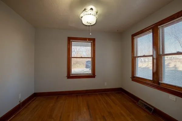 $235,000 | 11813-11815 East Scarritt Avenue, Sugar Creek, MO 64054