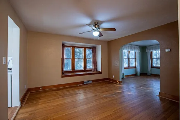 $235,000 | 11813-11815 East Scarritt Avenue, Sugar Creek, MO 64054