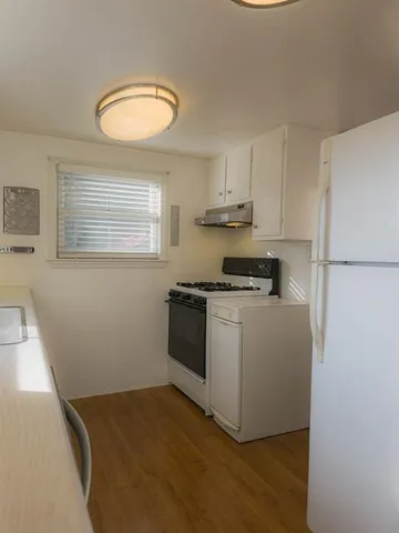 $250,000 | 11813-11815 East Scarritt Avenue, Sugar Creek, MO 64054