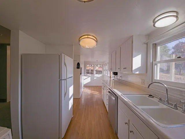 $250,000 | 11813-11815 East Scarritt Avenue, Sugar Creek, MO 64054