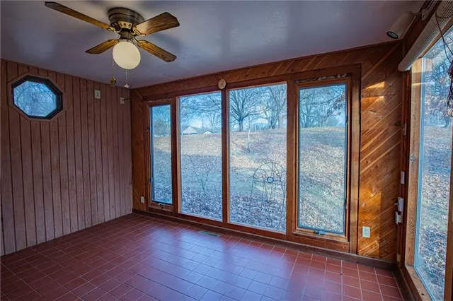 $250,000 | 11813-11815 East Scarritt Avenue, Sugar Creek, MO 64054