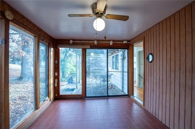 $250,000 | 11813-11815 East Scarritt Avenue, Sugar Creek, MO 64054