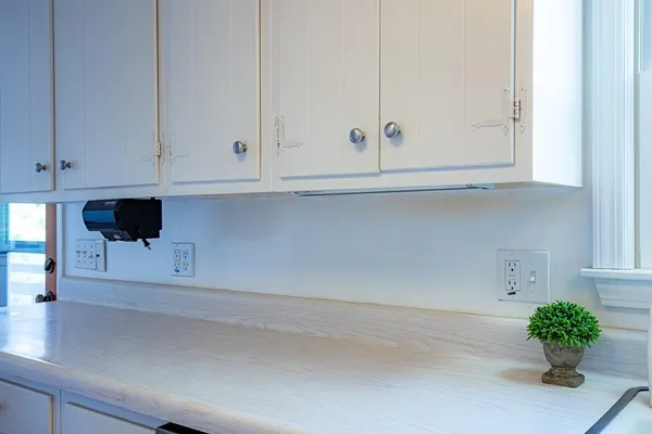 $235,000 | 11813-11815 East Scarritt Avenue, Sugar Creek, MO 64054