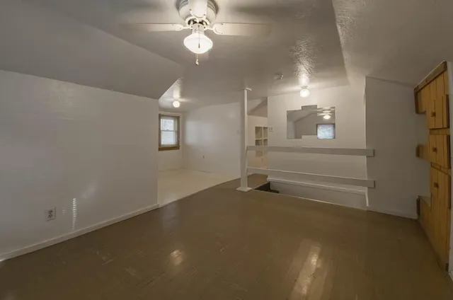 $250,000 | 11813-11815 East Scarritt Avenue, Sugar Creek, MO 64054