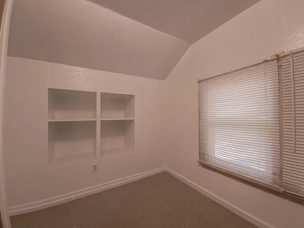 $235,000 | 11813-11815 East Scarritt Avenue, Sugar Creek, MO 64054