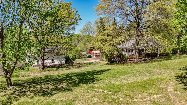 $235,000 | 11813-11815 East Scarritt Avenue, Sugar Creek, MO 64054