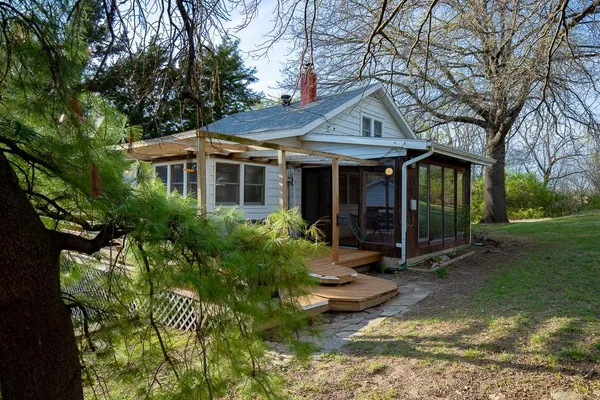 $235,000 | 11813-11815 East Scarritt Avenue, Sugar Creek, MO 64054