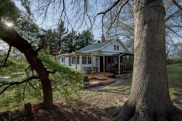 $235,000 | 11813-11815 East Scarritt Avenue, Sugar Creek, MO 64054